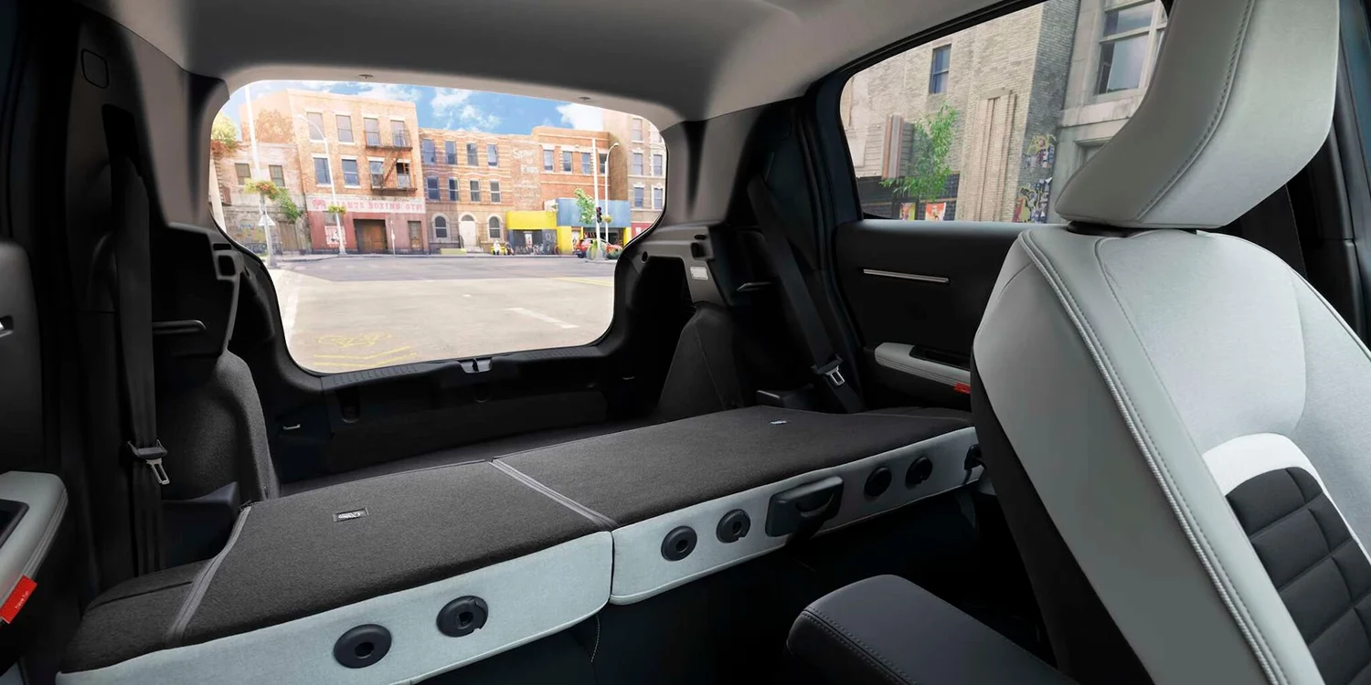 ë-C3 KOMPAKTI JA TILAVA